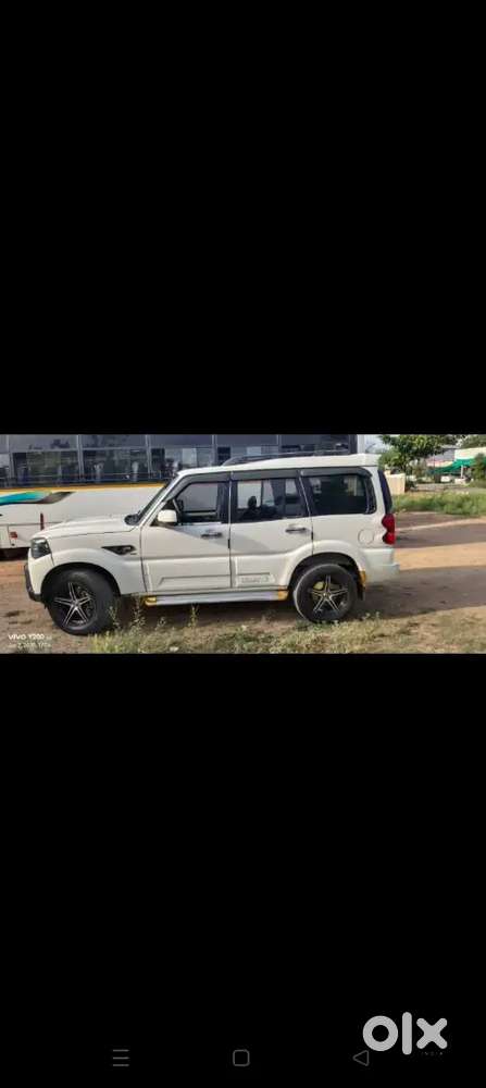 Mahindra Vision T 2021