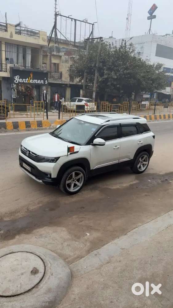 Maruti Suzuki Brezza Zxi 2024
