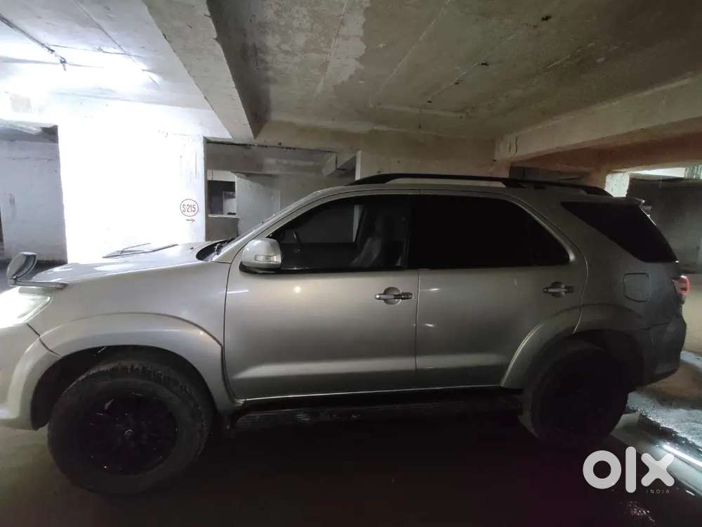Toyota Fortuner 2014 Diesel Well Maintained