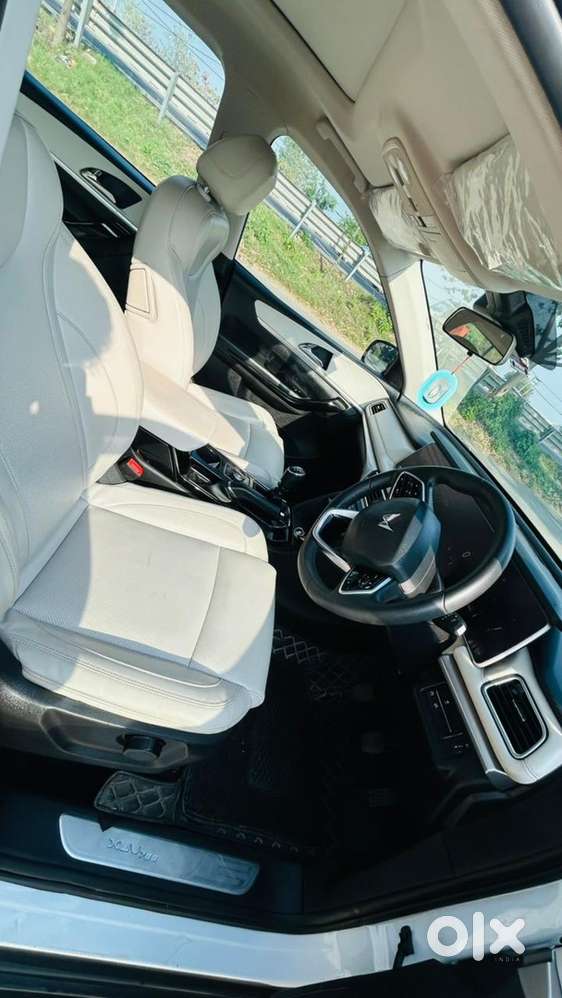 Xuv700 New Condition 2 Key 2023/2024