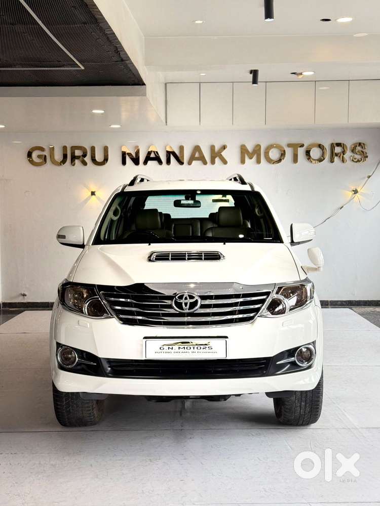 Toyota Fortuner 4x2 At, 2016, Diesel