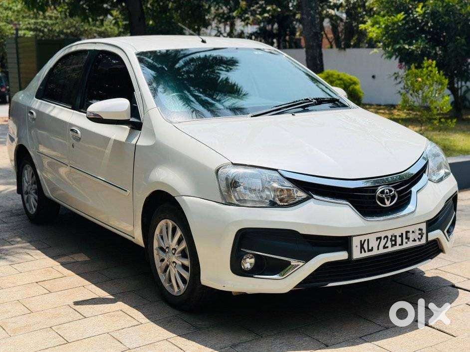 Toyota Etios Vx Limited Edition, 2017, Petrol
