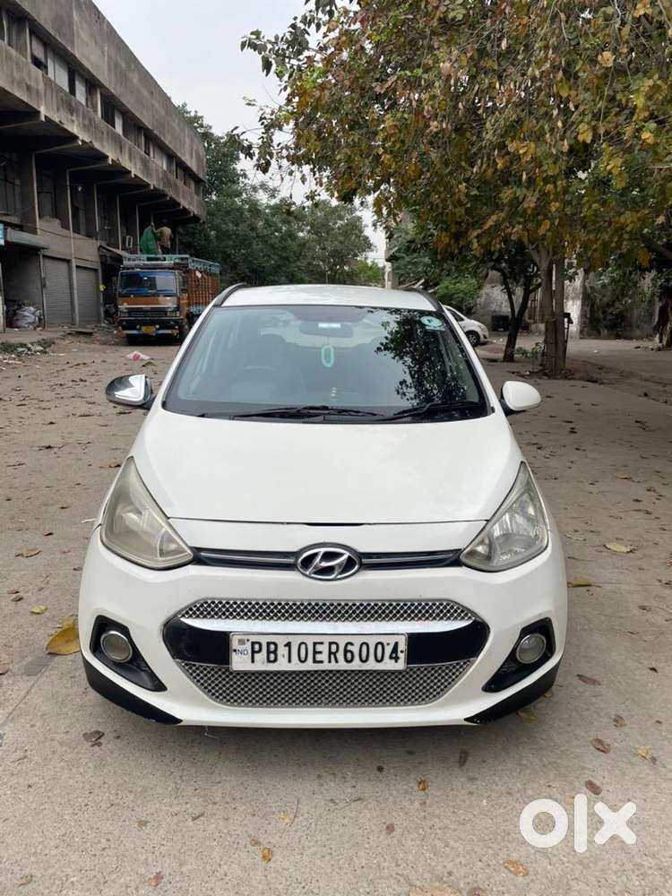 Hyundai Grand I10 2014 Diesel Well Maintained