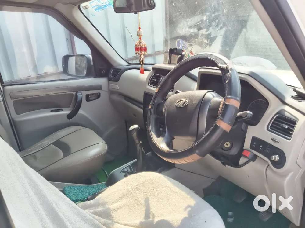Mahindra Scorpio 1.99 Plus 2015