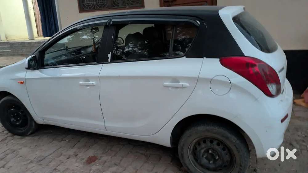 Hyundai I20 2011 Petrol Well Maintained