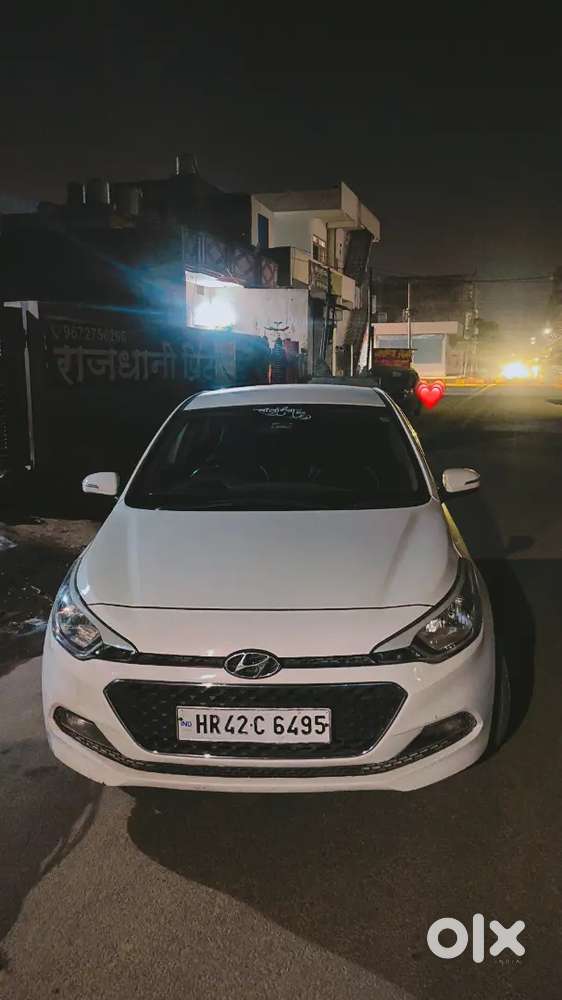 Hyundai I20 2015 Diesel 125000 Km Driven