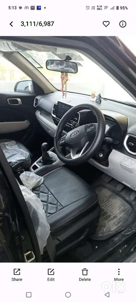 Hyundai Venue 2022 Petrol 12000 Km Driven