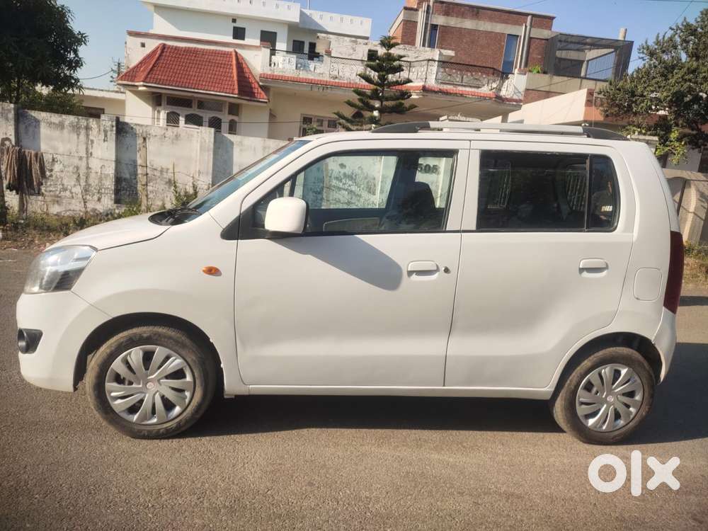 Maruti Suzuki Wagon R Vxi, 2013, Petrol
