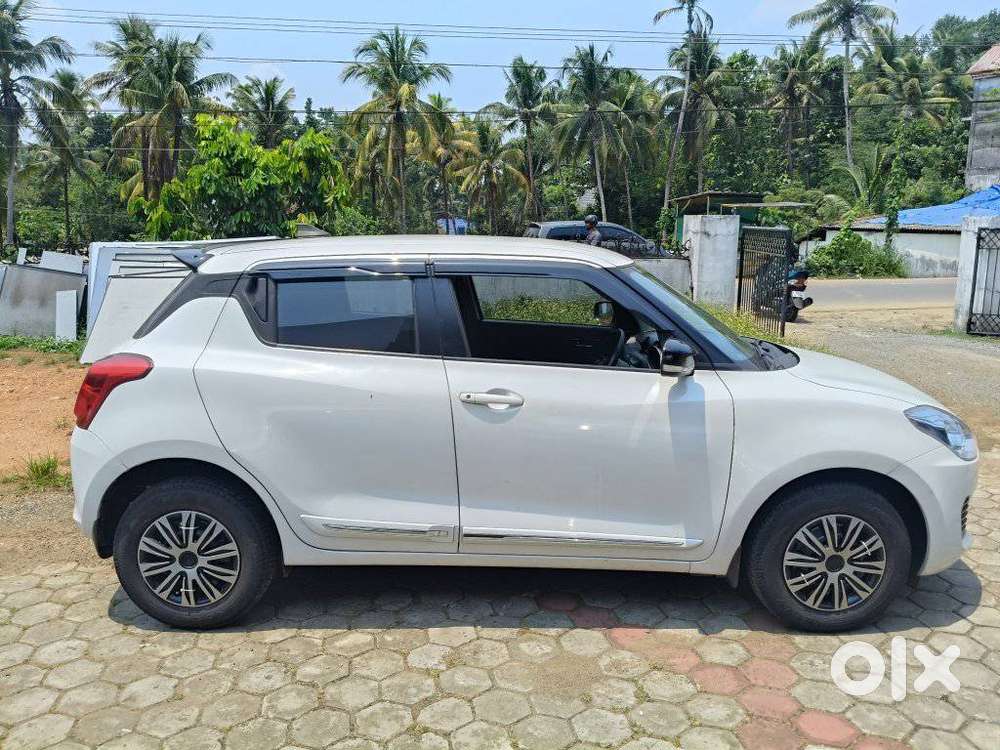 Maruti Suzuki Swift 2018 Amt Vxi, 2021, Petrol