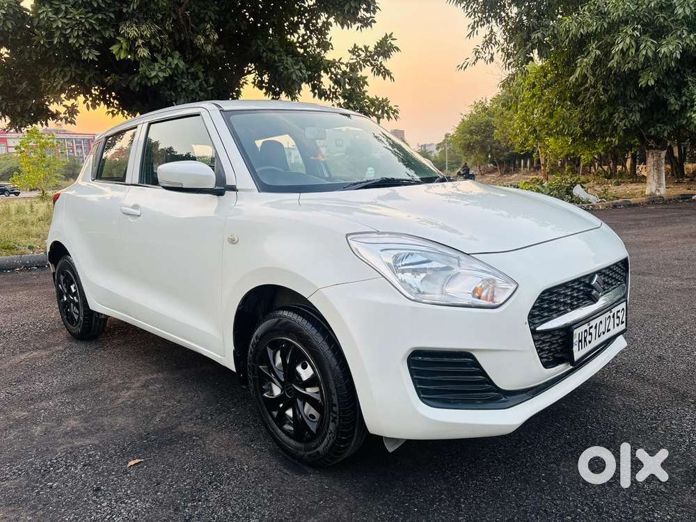 Maruti Suzuki Swift 1.2 Vxi (o), 2022, Petrol