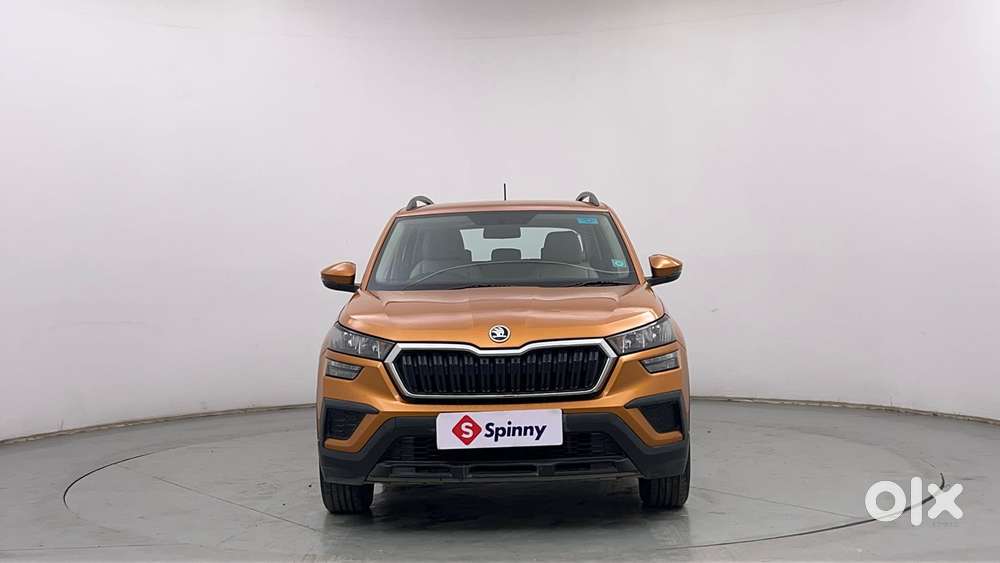 Skoda Kushaq Active 1.0 Tsi Mt, 2022, Petrol