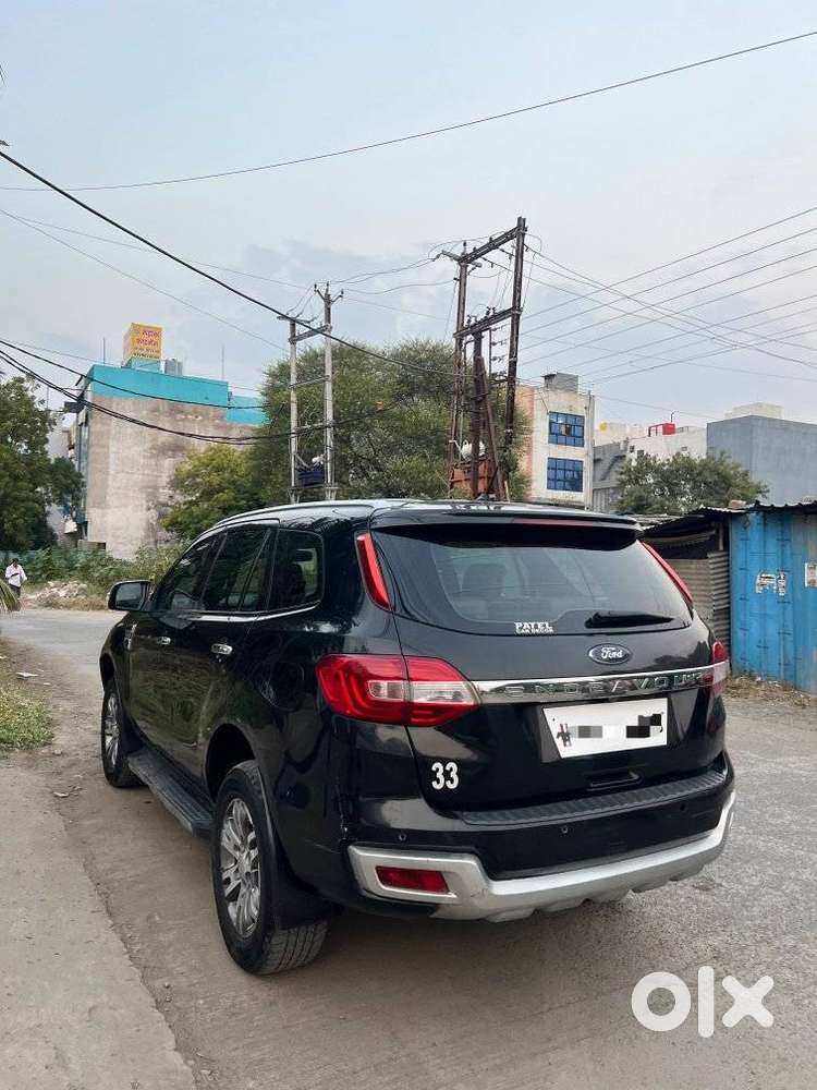 Ford Endeavour 2.2 Titanium At 4x2, 2016, Diesel