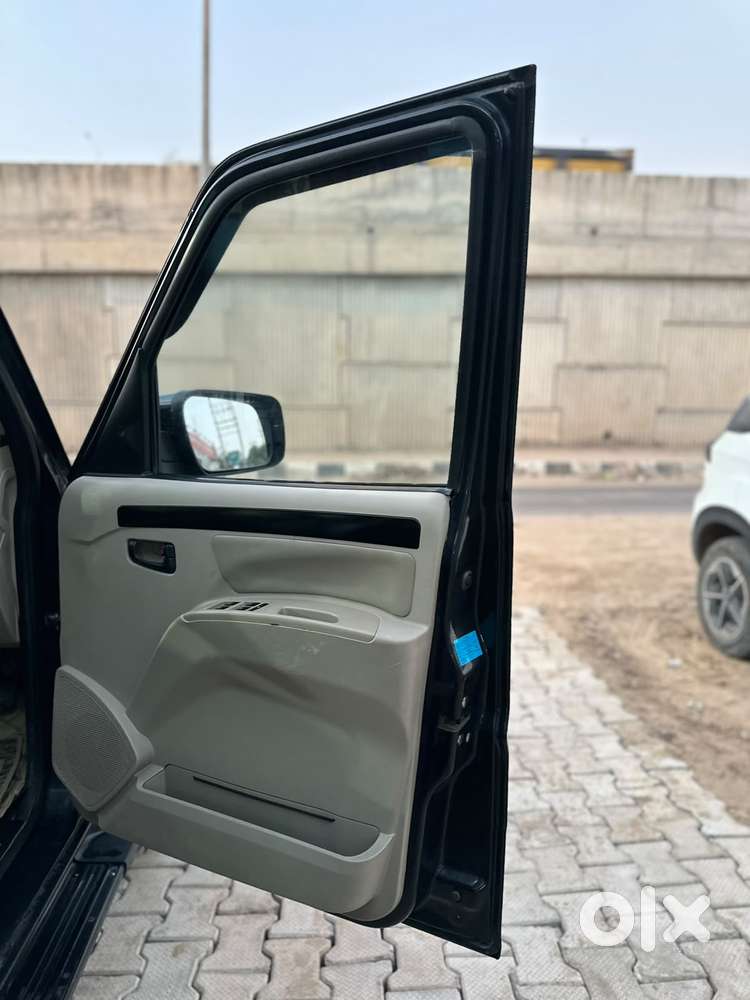 Mahindra Scorpio S11 Mt 7s, 2023, Diesel