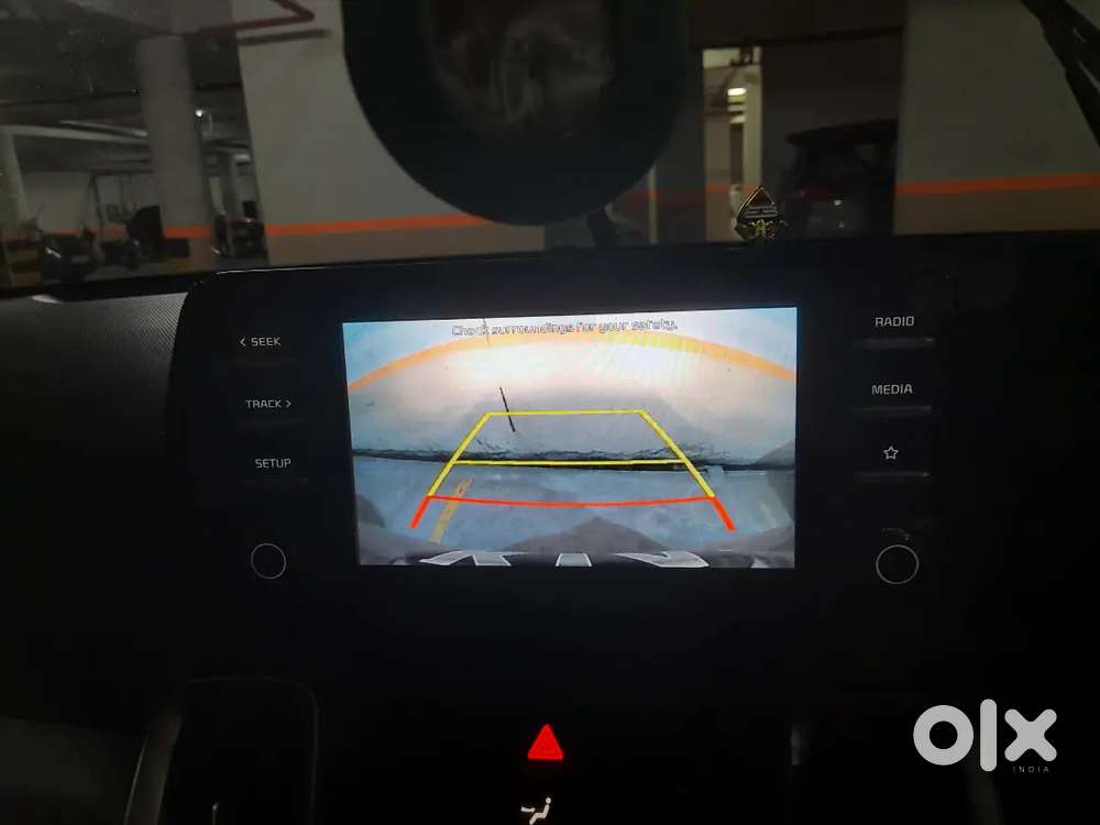 Kia Sonet 1.5  Diesel Htk + Mt 39000 Km