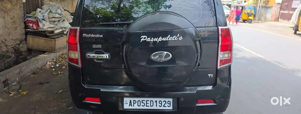 Mahindra Tuv 300 2017