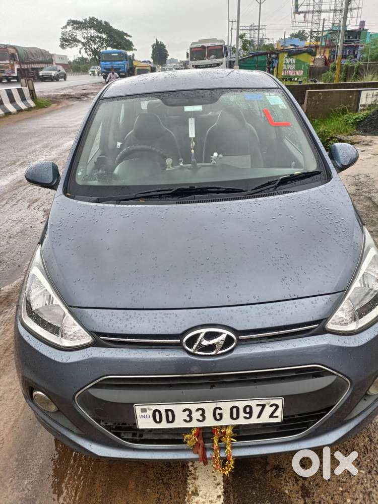 Hyundai Xcent 2016 Petrol Well Maintained, New Tyre With Full Service
