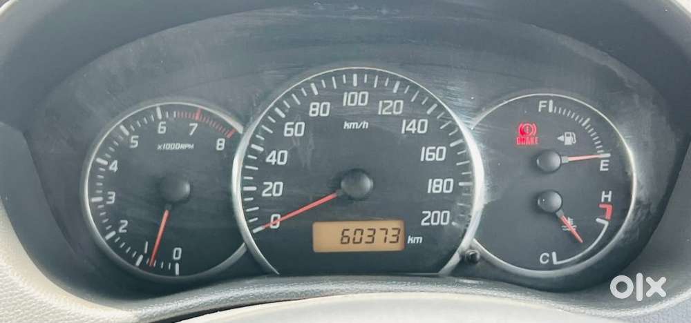 Maruti Suzuki Swift Dzire Lxi Option, 2010, Petrol