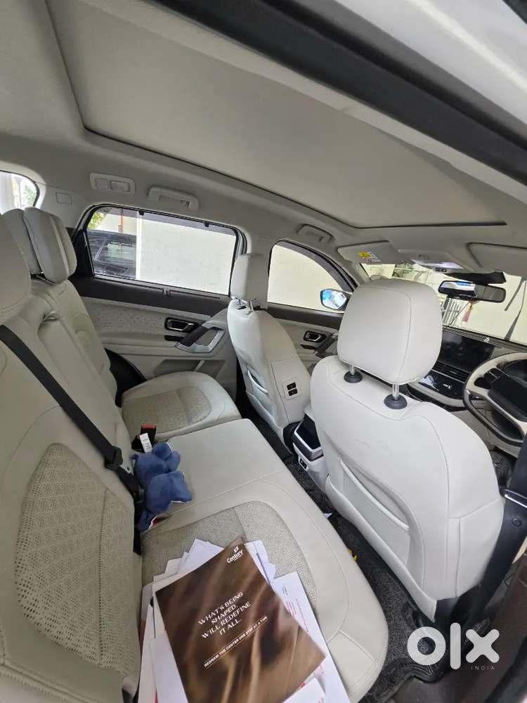 Urgent Sale - Tata Safari Accomplished Dual Tone White
