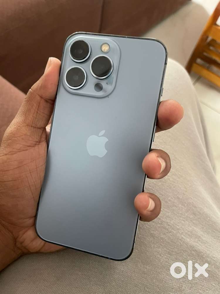 Iphone 13 pro blue