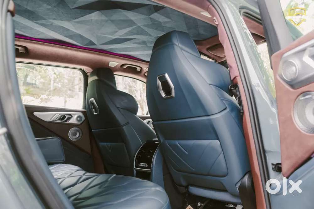 Bmw Xm, 2023