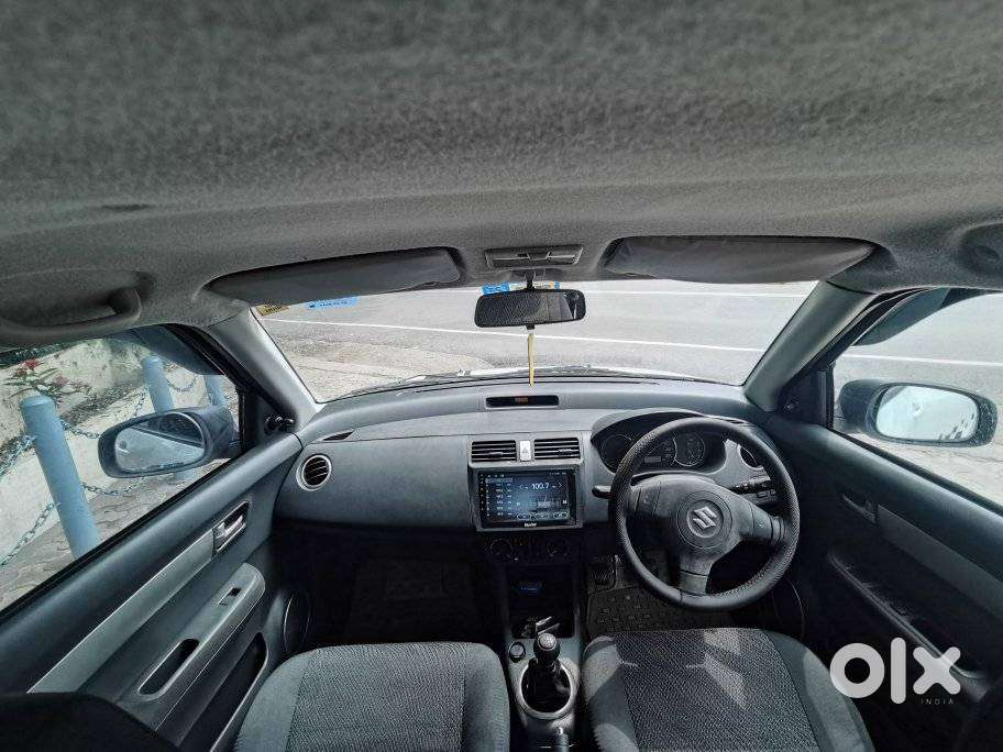 Maruti Suzuki Swift, 2011, Petrol