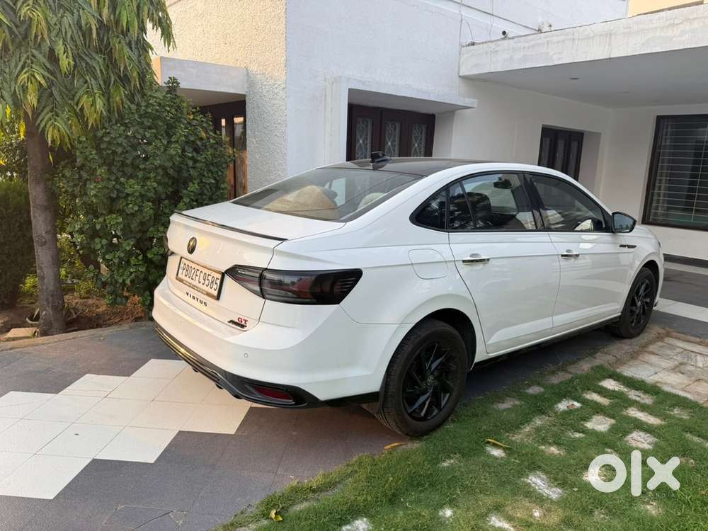 Volkswagen Virtus Petrol 2025