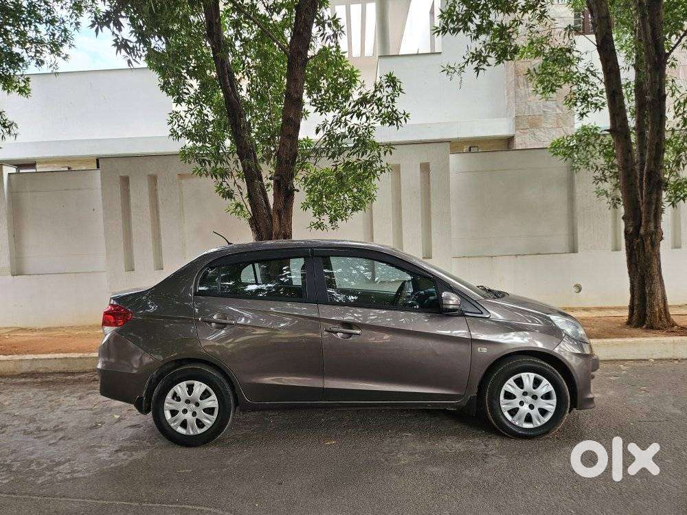 Honda Amaze S Mt I-vtec, 2015, Petrol