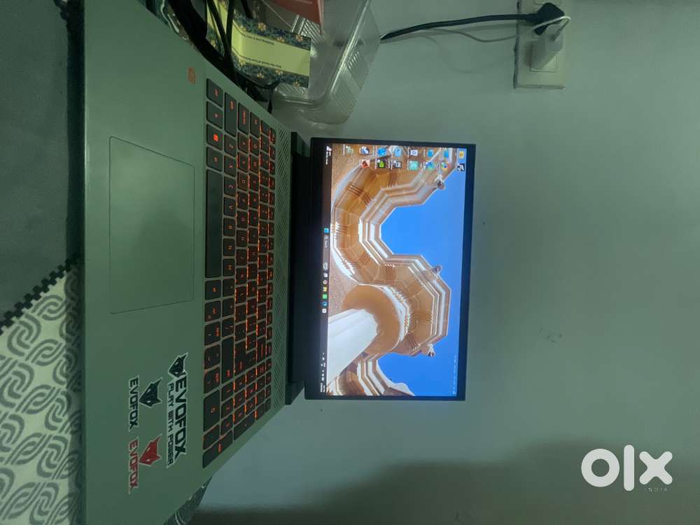 Dell  g15 gaming laptop 1 year old