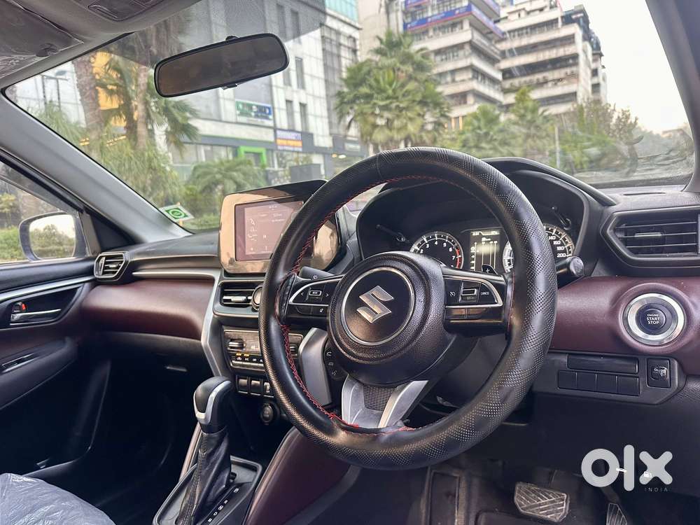 Maruti Suzuki Grand Vitara 1.5 Delta Smart Hybrid At, 2023, Petrol