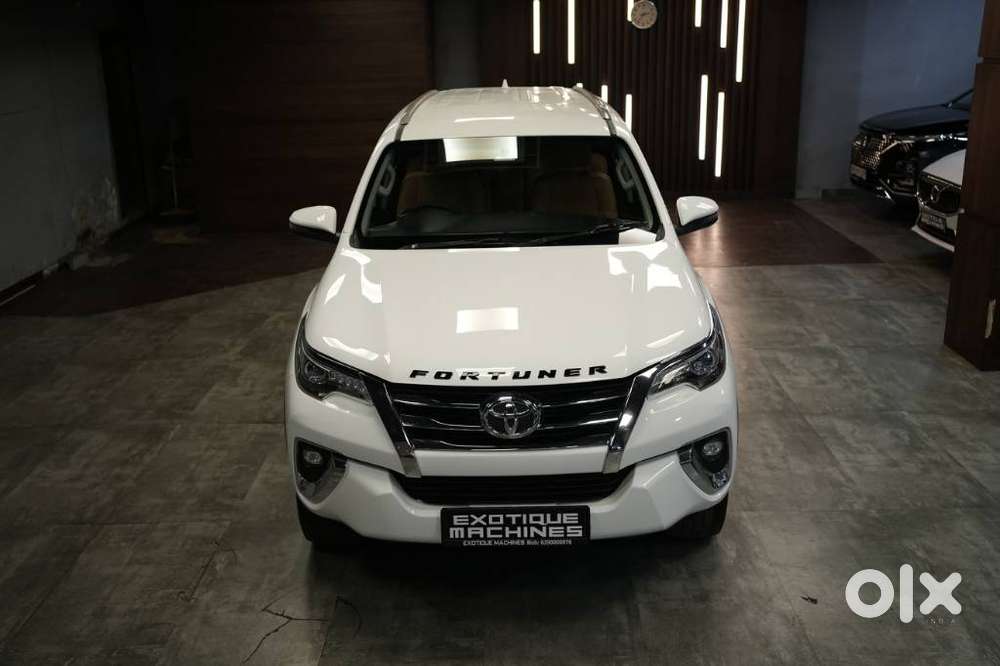 Toyota Fortuner 4x2 Manual, 2017, Diesel