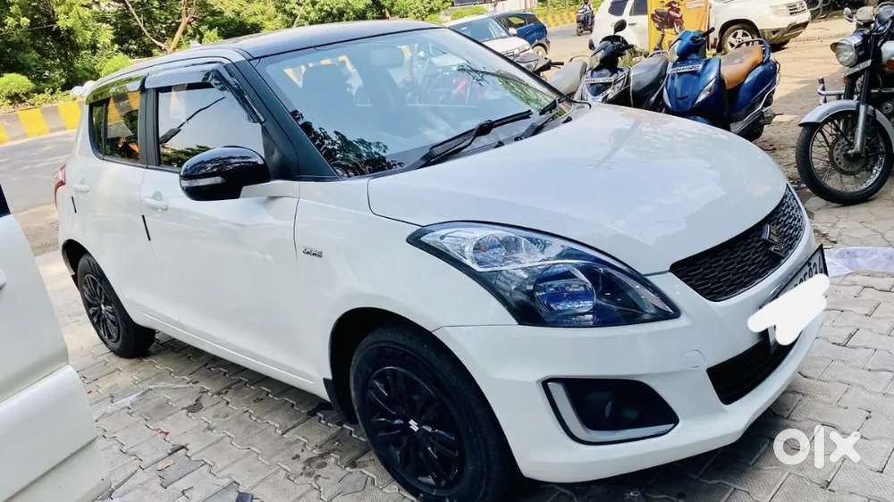 Maruti Suzuki Swift 2015 Diesel 75200 Km Driven