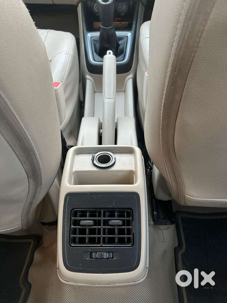 Maruti Suzuki Dzire 1.2 Zxi, 2022, Petrol