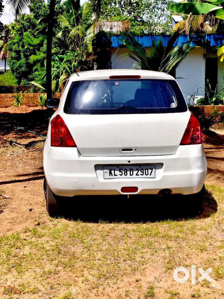 Maruti Suzuki Swift Vxi 2010