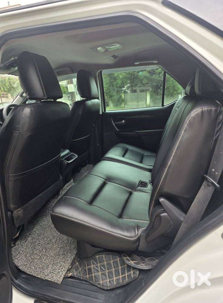 Toyota Fortuner 4x2 At 2.8 Diesel, 2019, Diesel