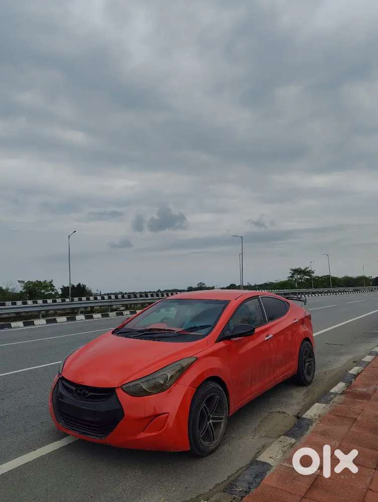 Elantra 2015 Push Button Electronic Seats Diesel 90000 Km Driven