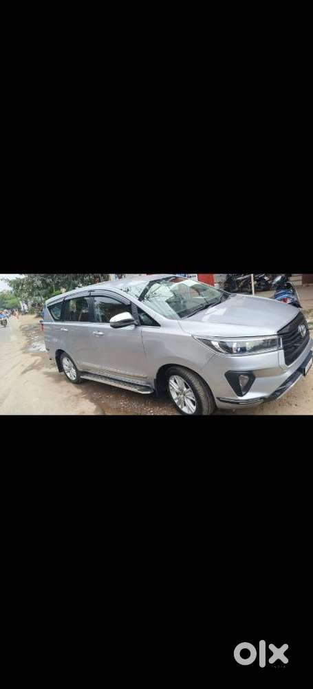 Toyota Innova Crysta 2.4 V, 2018, Diesel