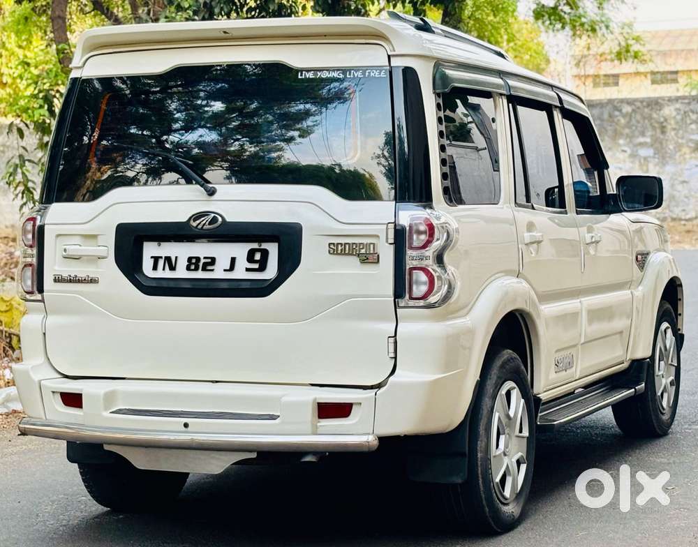 Mahindra Scorpio S6 Plus, 2016, Diesel