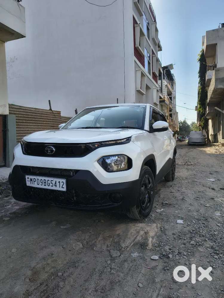 Car Rental Service Self Drive And Driver Available