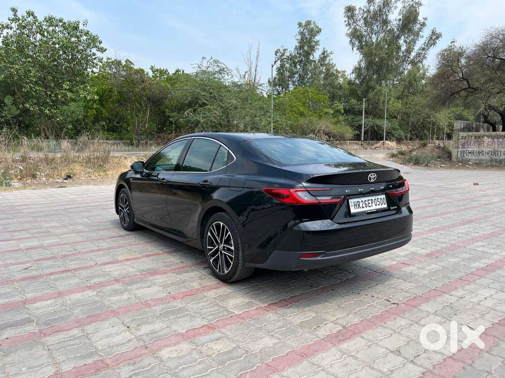 Toyota Camry Hybrid, 2025, Cng & Hybrids