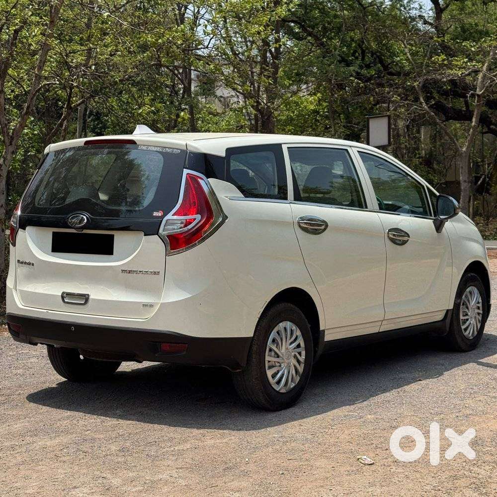Mahindra Marazzo M2, 2018, Diesel
