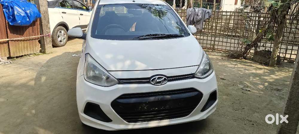 Hyundai Xcent Diesel 2015 Manual 4th Owner