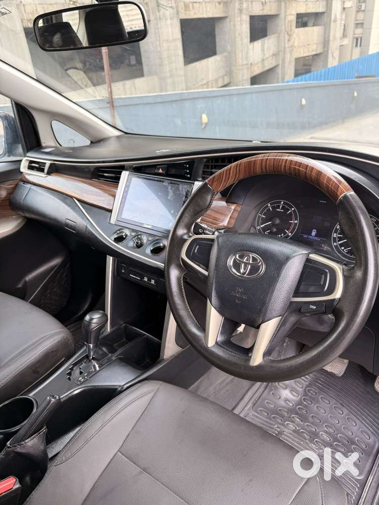 Toyota Innova Crysta 2.8 Gx At 8s, 2016, Diesel