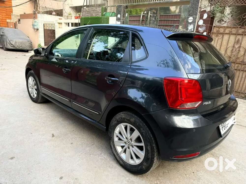 Volkswagen Polo 2017 Petrol 64000 Km Driven