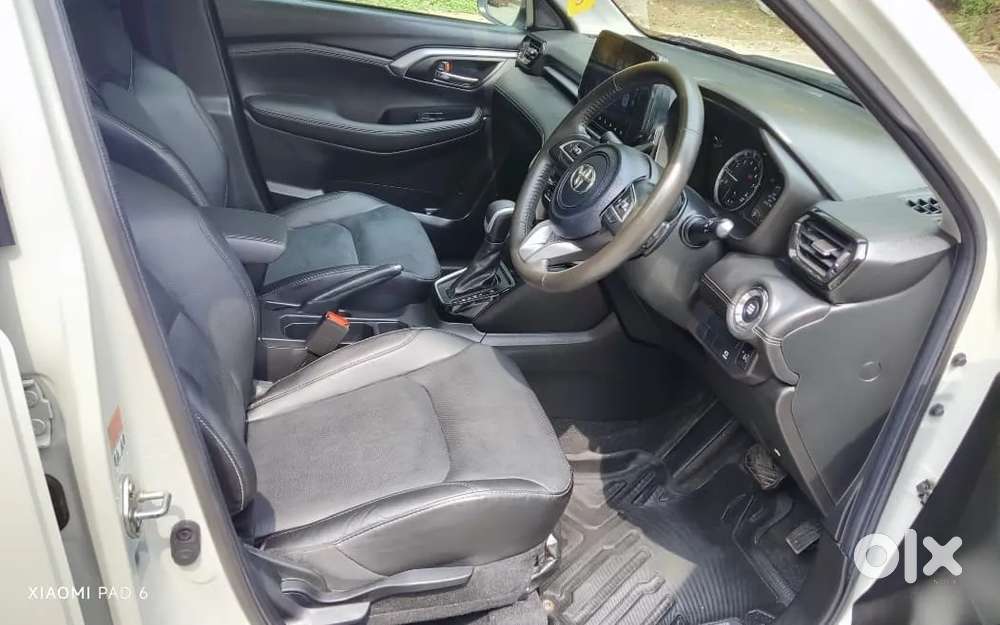 Toyota Urban Cruiser Hyryder 1.5 V Hybrid, 2025, Petrol