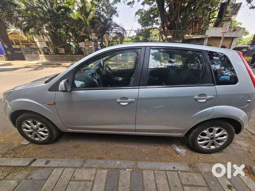 Ford Figo 2012-2015 Petrol Titanium, 2014, Petrol