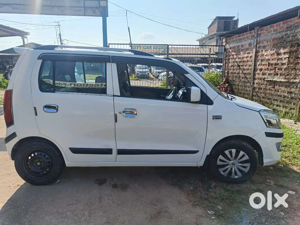 Maruti Suzuki Wagon R 1.0 Vxi Petrol 2017