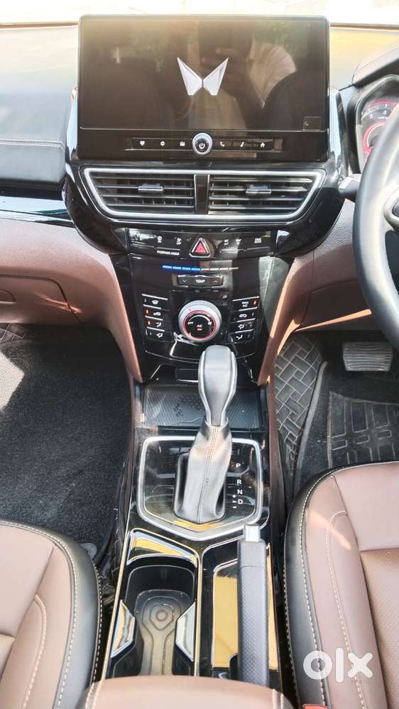 Mahindra Xuv 3xo Mx3 Pro 1.2 Petrol, 2024, Petrol