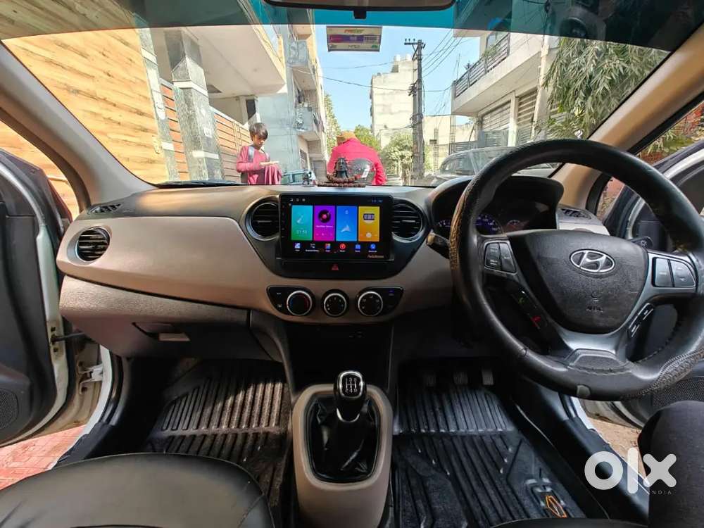 Hyundai Grand I10 Sportz 1.2 Petrol + Cng (oct 2017) - Well Maintained