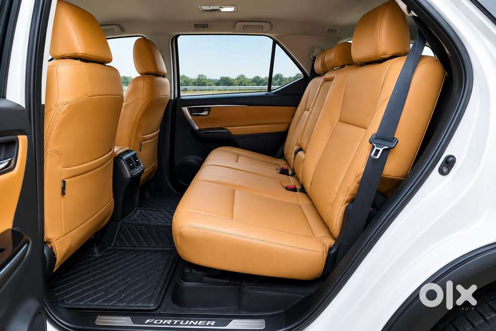 Toyota Fortuner 4x4 Manual Limited Edition, 2017, Diesel