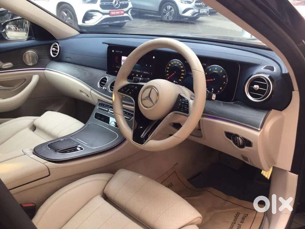 Mercedes-benz E-class 2022 Petrol 17000 Km Driven